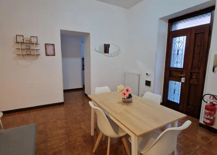 Charming With Private Patio Near Swiss Border And Transport - Daisy, Loggiadeifiori Дом отдыха *