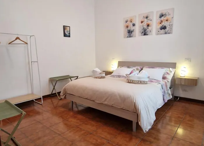 度假居 Charming With Private Patio Near Swiss Border And Transport - Daisy, Loggiadeifiori 科莫